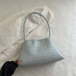 Elegant Woven Leather Shoulder Bag - Image 8