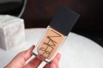 NARS Light Reflecting Foundation – 30ml - Image 4