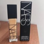 NARS Natural Radiant Longwear Foundation-30ml - Image 3